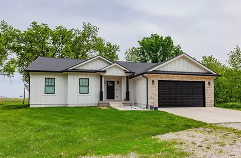 301 North St, Sheldahl, IA 50243