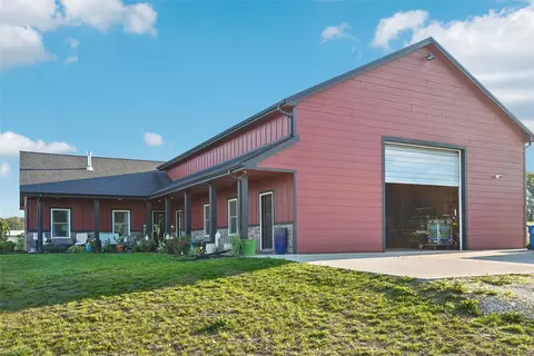 10567 R57 Hwy, Indianola, IA 50125
