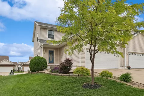 611 SE Chaparal Ct, Ankeny, IA 50021