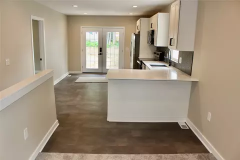 Entry Way - 1615 56th St, Des Moines, IA 50310 photo 2 of 3