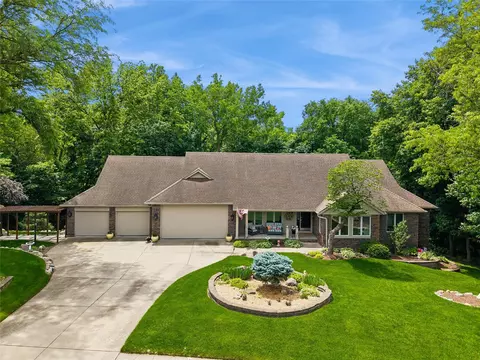 518 SW Nottingham Rd, Ankeny, IA 50023
