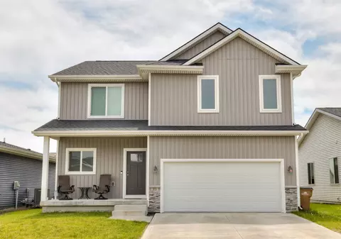 513 1st St NW, Bondurant, IA 50035