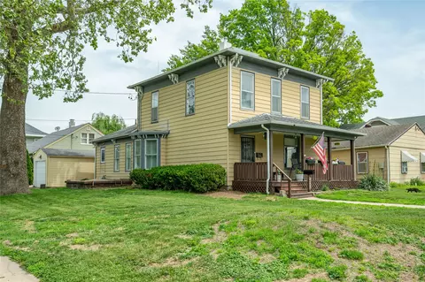 231 W Jefferson St, Osceola, IA 50213