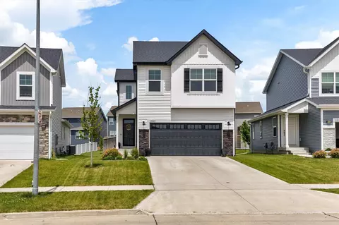1265 NW Yorktown Dr, Waukee, IA 50263