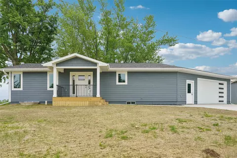10901 Highway F17 W, Mingo, IA 50168