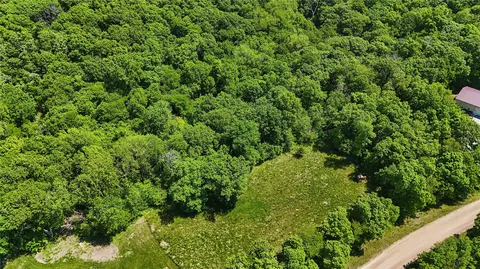 1260 252nd Ln, Boone, IA 50036