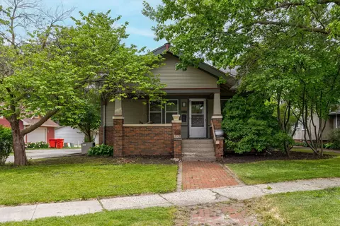 818 Northwestern Ave, Ames, IA 50010