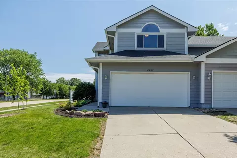 4497 88th St #1, Urbandale, IA 50322