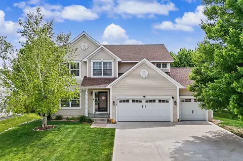 1115 SE Bluegrass Cir, Waukee, IA 50263