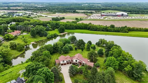 1550 S Deer Rd, West Des Moines, IA 50266