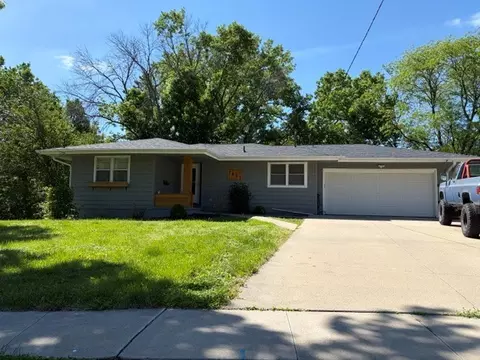 3907 29th St, Des Moines, IA 50310
