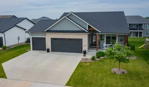 5105 NW 13th St, Ankeny, IA 50023
