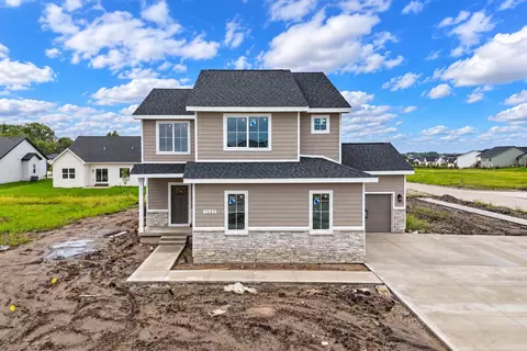 1545 Rolling Dr, Waukee, IA 50263