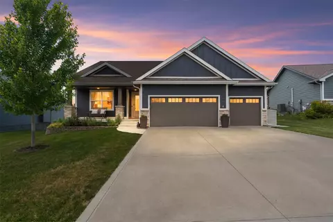 1211 Warrior Run Dr, Norwalk, IA 50211