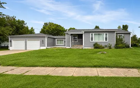 601 E Walnut St, Ogden, IA 50212
