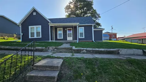 320 Depot St, Kellogg, IA 50135
