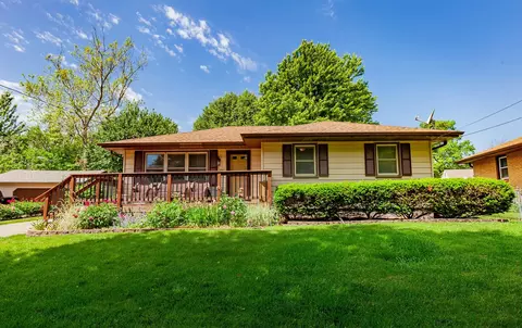 3840 E 26th St, Des Moines, IA 50317