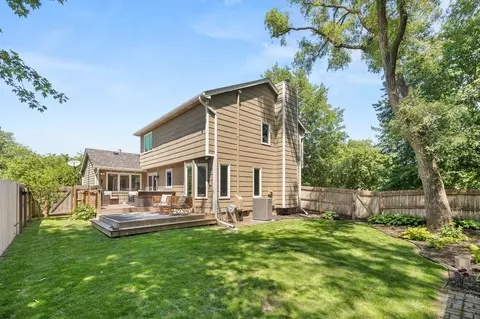 4312 46th St, Des Moines, IA 50310