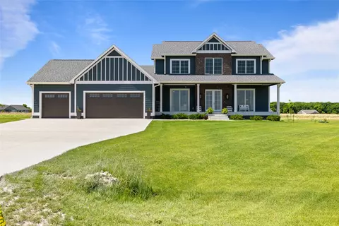 633 Xavier Pl, Ames, IA 50014