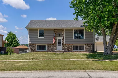 1113 Marshall St, De Soto, IA 50069