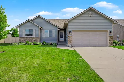 1305 13th St SE, Bondurant, IA 50035