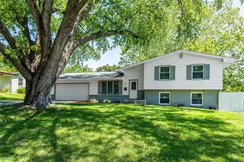 5107 SW 16th Pl, Des Moines, IA 50315