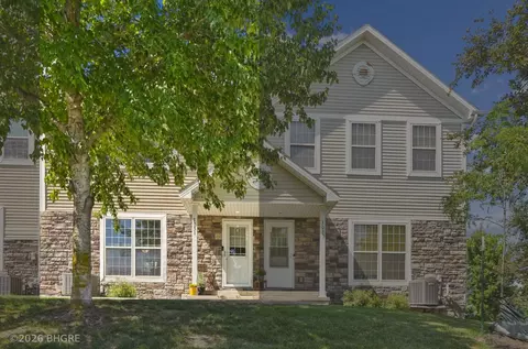 3051 SW White Birch Dr, Ankeny, IA 50023
