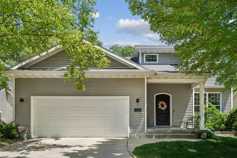 4621 Sawyers Dr, Des Moines, IA 50310