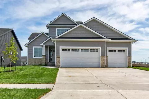 1403 NW Jackson Dr, Ankeny, IA 50023