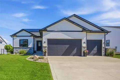 5506 NW 17th St, Ankeny, IA 50023