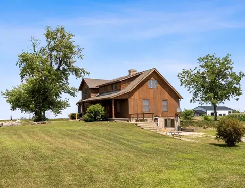 Exterior - 34697 Beechnut Rd, Carson, IA 51525 photo 3 of 4