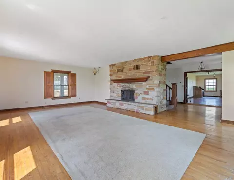 Living - 34697 Beechnut Rd, Carson, IA 51525 photo 1 of 2