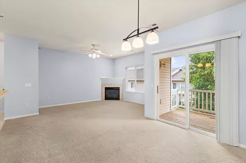 1720 SE La Grant Pkwy #16, Waukee, IA 50263