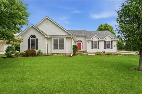 1405 W Court Ave, Winterset, IA 50273