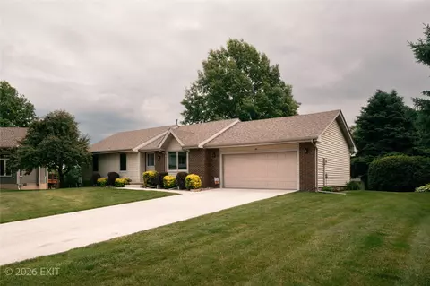 1418 E 13th St, Norwalk, IA 50211