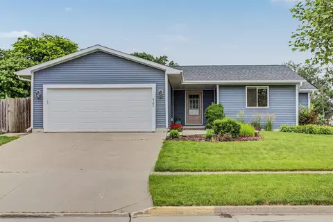 4105 Harris St, Ames, IA 50014
