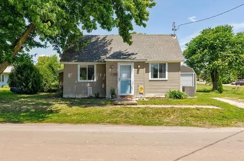 325 E Center St, Truro, IA 50257