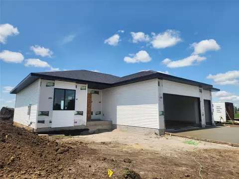 302 Willow St, Baxter, IA 50028