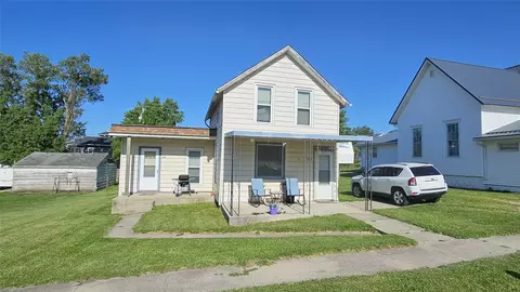 313 Bolton St, Kellogg, IA 50135