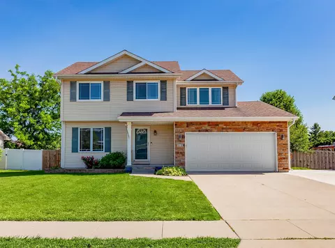 517 NE 13th St, Grimes, IA 50111