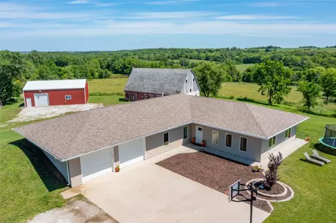 9027 228th Ave, Ackworth, IA 50001