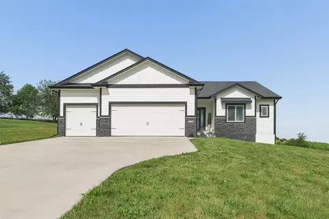 1358 SE 108th St, Runnells, IA 50237