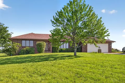 12609 G58 Hwy, Indianola, IA 50125