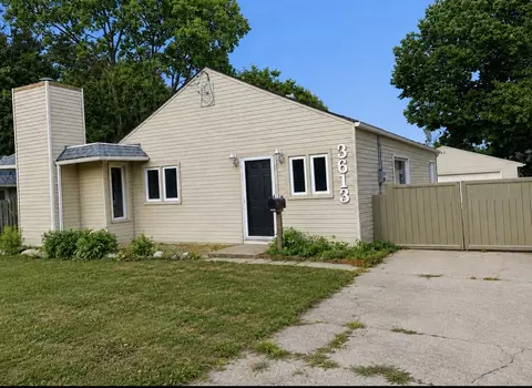 3613 53rd St, Des Moines, IA 50310