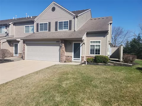 8610 Ep True Pkwy #7004, West Des Moines, IA 50266