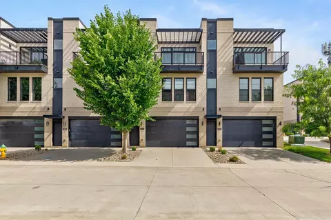 1343 Keosauqua Way, Des Moines, IA 50309