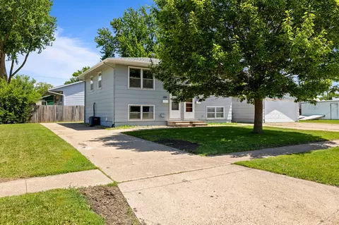 121 NW State St, Ankeny, IA 50023