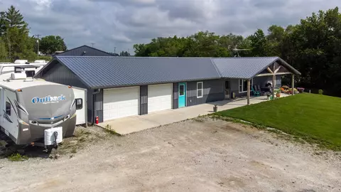 2114 60th Ave, Melcher Dallas, IA 50062