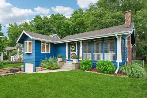 1229 47th St, Des Moines, IA 50311