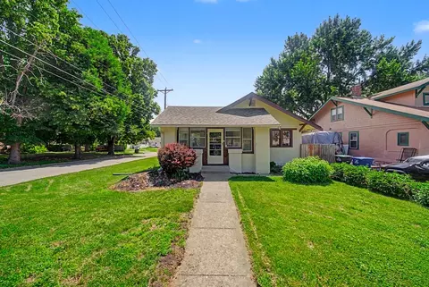 3321 Columbia St, Des Moines, IA 50313